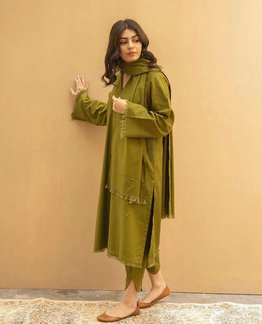 Green Elegance | 3-Piece Stitched Suit